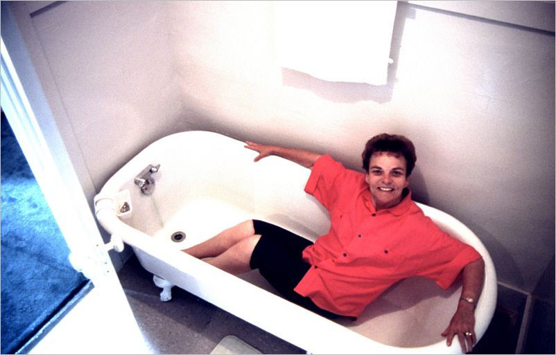 Tub is old style and comfy